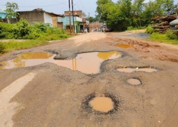 हरियाणा सरकार का बड़ा फैसला, 5 दिन में भरे जाएंगे सड़कों के गड्ढे