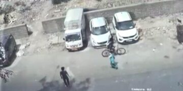 बाप की हत्या कर फ्रिज में रखी बॉडी, मां-बेटा फेंक कर आते थे एक-एक टुकड़ा