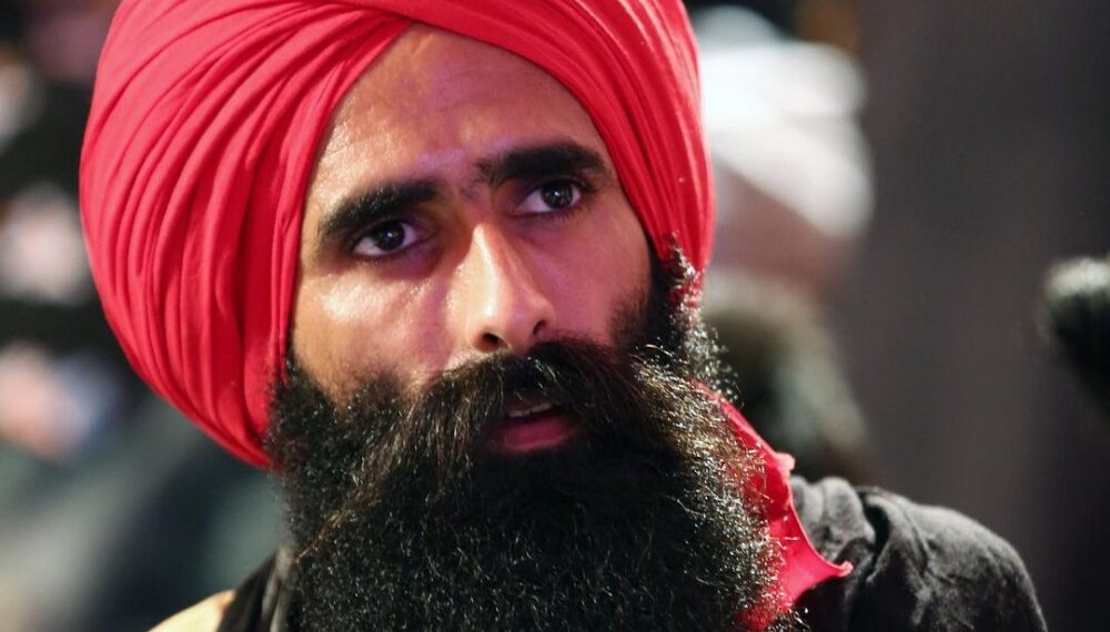 NIA की रडार पर पंजाबी सिंगर कंवर ग्रेवाल, गैंगस्टर्स कनेक्शन को लेकर हुई पूछताछ