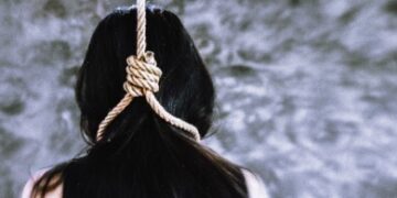 बेटे के मर्डर मामले में सजा काट रही महिला ने की आत्महत्या