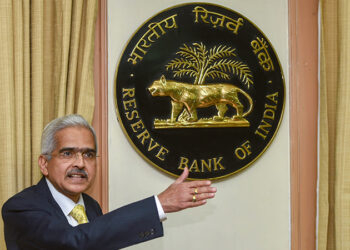 RBI ने ब्याज दरें 0.35% बढ़ाईं