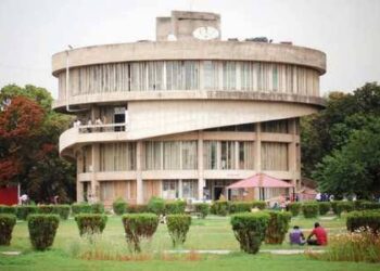 छात्र पंजाब यूनिवर्सिटी में करता था ड्रग्स सप्लाई, चंडीगढ़ पुलिस ने पकड़ा