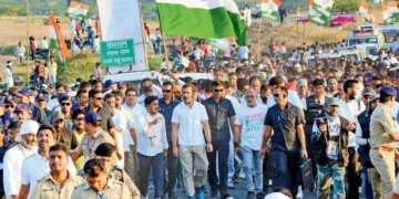 केंद्र सरकार ने कहा- राहुल गांधी यात्रा रोक दें