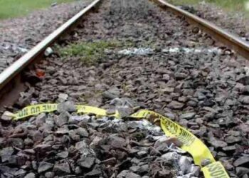 ट्रेन से कटकर युवक-युवती की मौत