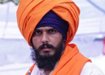 पंजाब में ही छिपा अमृतपाल सिंह, स्वर्ण मंदिर में सरेंडर की तैयारी