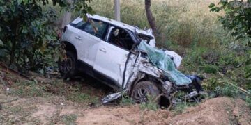 शादी समारोह से लौट रहे 6 युवकों की मौत