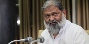 100 से ज्यादा गैदरिंग में मास्क अनिवार्य, विज ने कहा- सख्ती करेंगे