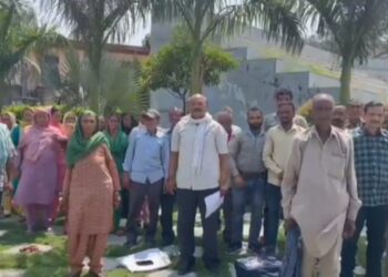 धरमाणा में आया पेयजल संकट; पिछले 25 दिनों से नहीं मिल पा रहा है पानी !