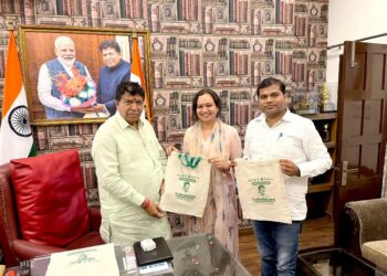 पर्यावरण सरंक्षण का संदेश देने के उद्देश्य से कल राहगीरी कार्यक्रम में क्लाइमेट एक्टिविस्ट पोस्टर का होगा उद्घाटन