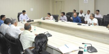 मलेरिया, डेंगू व चिकनगुनिया की रोकथाम के लिए अधिकारी तालमेल के साथ करें कार्य : उपायुक्त अजय सिंह तोमर