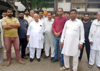 किसानों और व्यापारियों ने की फतेहाबाद में बंद पड़े पशु मेले को चालू करने की मांग