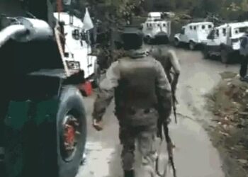 राजौरी में मुठभेड़, मेजर के शहीद होने की खबर: 3 जवान घायल