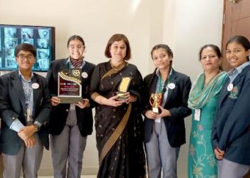 मोती राम स्कूल की हरगुन ने यातायात जागरूकता पर पेपर रीडिंग प्रतियोगिता में हासिल किया प्रथम पुरस्कार
