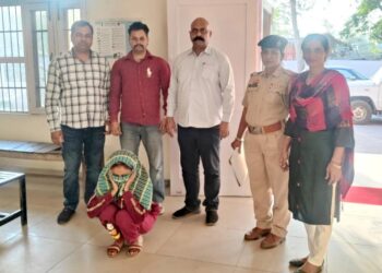 एंटी नारकोटिक्स सेल की टीम ने हेरोइन तस्करी के मामले महिला आरोपी को किया काबू