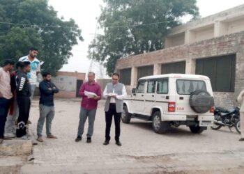 एसडीएम ने प्राइवेट व सरकारी स्कूलों में चलाए जा रहे हैं नर्सरी क्लब का किया औचक निरीक्षक