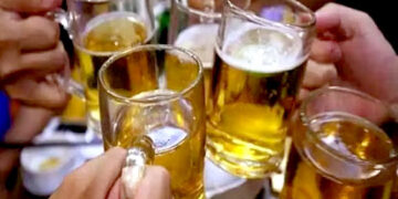 जीरकपुर और ढकौली के पब्लिक प्लेस में सजते हैं मयखाने ?