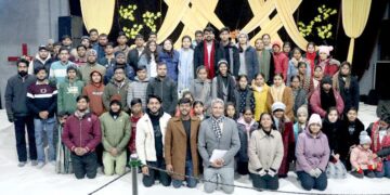 आशीष मित्तल फाउंडेशन एवं कंचन मित्तल मिनिस्ट्रीज द्वारा युवा उत्थान शिविर का आयोजन