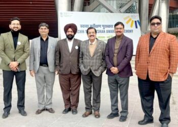 राष्ट्रपति ने चण्डीगढ़ निगम कमिश्नर व महापौर को बेस्ट सफाई मित्र सुरक्षित शहर अवार्ड-2023 प्रदान किया