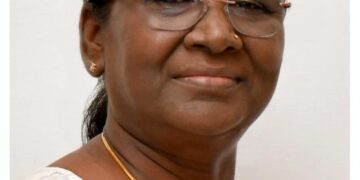 राष्ट्रपति आज 75वें गणतंत्र दिवस की पूर्व संध्या पर राष्ट्र को संबोधित करेंगी