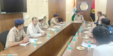 शहर के सभी ज्वेलर्स के साथ मीटिंग लेकर दिए सुरक्षा के निर्देश