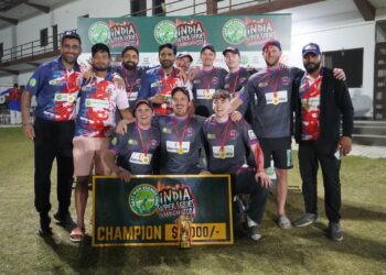 लास्ट मैन स्टैंड्स इंडिया सुपर सीरीज़ में चेशायर कैट्स और पंजाब टाइगर्स चैंपियन बने