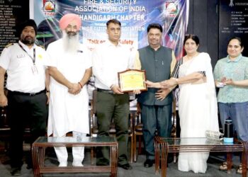 अग्नि सुरक्षा सप्ताह के उपलक्ष्य में वरिष्ठ नागरिकों के लिए अग्नि सुरक्षा पर सेमिनार का आयोजन