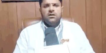 हरियाणा सरकार का संकट​​​​​​​:दुष्यंत चौटाला की गवर्नर को चिट्‌ठी, फ्लोर टेस्ट कराएं