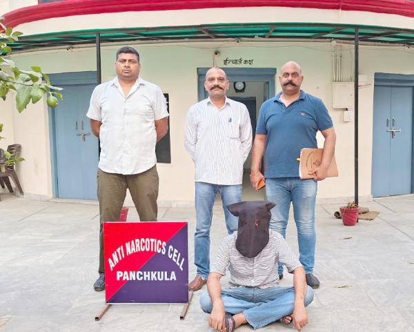 एंटी नारकोटिक्स सेल की टीम नें हेरोइन तस्कर को किया काबू, 3 दिन के पुलिस रिमांड पर