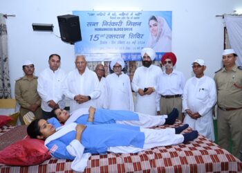 निंरकारी रक्तदान शिविर में 169 श्रद्वालुओं ने किया महादान