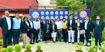 मोदी की गारंटी झूठ का पुलिंदा: अमेरिका और ब्रिटेन के सीनियर कांग्रेस लीडर ने चंडीगढ़ में प्रेस कांफ्रेस कर बीजेपी पर बोला हमला