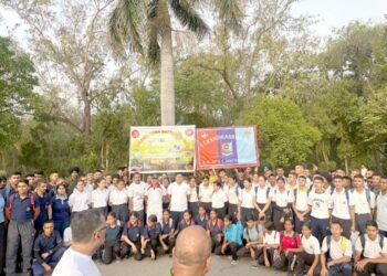 एनसीसी द्वारा सुखना झील पर विश्व पर्यावरण दिवस के उपलक्ष में प्रेरक गतिविधियों का आयोजन