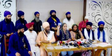 धर्मांतरण के खिलाफ आवाज उठाने का खामियाजा भुगत रहीं हैं वनीत कौर : जेल जाने से लेकर पति से अलगाव भी किया सहन