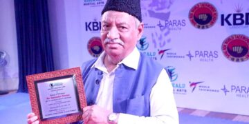 बच्चों में अनुशासन और आत्मविश्वास देखकर गर्व हुआ: सुरेन्द्र वर्मा