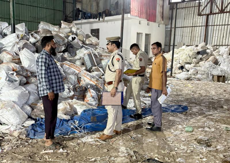 पंचकूला पुलिस की कबाड़ व्यापारियों पर सख्ती, चोरी के सामान की खरीद-फरोख्त पर नकेल कसने की तैयारी