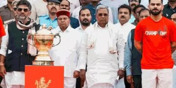 गलुरु भगदड़, कर्नाटक CM-डिप्टी CM के खिलाफ शिकायत दर्ज: भाजपा ने इस्तीफा मांगा