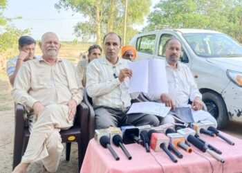 गांव थरवा में माइनिंग माफिया का आतंक: ग्रामीणों का जीना हुआ दुश्वार, सतवीर सिंह ने प्रशासन से लगाई गुहार