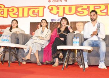 देशभक्तिपूर्ण व प्रेरणास्पद गानों के बीच विशाल भंडारे के साथ समाजसेवी के क्षेत्र में रमन हांडा फाउंडेशन की स्थापना की