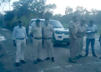 हरियाणा में पुलिस और बदमाशों में मुठभेड़: दोनों साइड से 20 राउंड फायरिंग, 2 युवकों को गोली लगी, वेंकट गैंग से जुड़े हुए