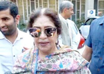 चंडीगढ़ में पूर्व सांसद को 13 लाख का नोटिस: किरण खेर ने नहीं चुकाया सरकारी मकान का किराया; 12 प्रतिशत लग रहा ब्याज