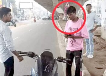 लुधियाना में बोरी में युवती की लाश मिली: बाइक सवार आम बताकर ले जा रहे थे, लोगों ने पकड़कर पुलिस बुलाई तो फेंककर भागे