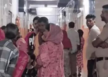 करनाल में कचरे के ढेर से मिला नवजात: घास काट रही महिला ने सुनी रोने की आवाज, प्लास्टिक बैग में था 3 दिन का बच्चा