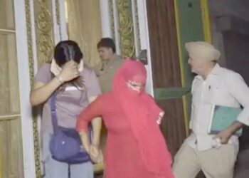 अमृतसर में देह व्यापार का भंडाफोड़: होटल से 5 महिलाएं और मालिक गिरफ्तार, एक हफ्ते पहले भी पांच लोग पकड़े थे