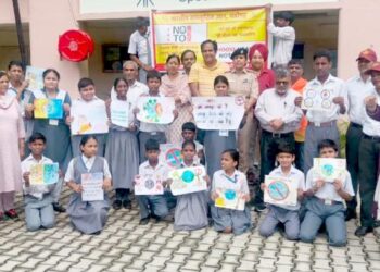 वाटिका स्पैशल स्कूल में आयोजित नशा-मुक्त भारत अभियान कार्यक्रम