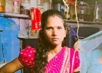 गुरुग्राम में पति ने किया पत्नी का मर्डर: सड़क पर चाकुओं से गोदा