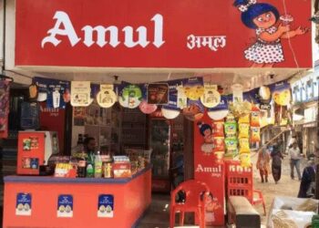 आज से पनीर, साबुन, शैंपू के साथ कार, AC सस्ते:GST की नई दरें लागू