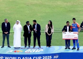 PM मोदी ने लिखा- खेल के मैदान पर ऑपरेशन सिंदूर: पाकिस्तान बोर्ड के चीफ खुद ट्रॉफी देने पर अड़े थे