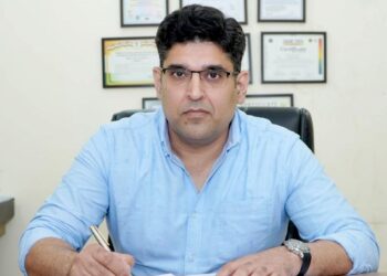 “रोबोटिक आर्म नी रिसर्फेसिंग ने घुटनों की समस्याओं के उपचार में क्रांतिकारी बदलाव लाया है” – आर्थोपेडिक सर्जन डॉ. गगनदीप गुप्ता