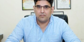 “रोबोटिक आर्म नी रिसर्फेसिंग ने घुटनों की समस्याओं के उपचार में क्रांतिकारी बदलाव लाया है” – आर्थोपेडिक सर्जन डॉ. गगनदीप गुप्ता