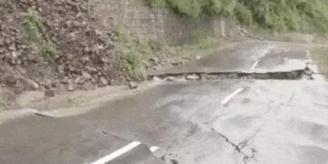 खतरे के निशान पर पहुंची यमुना: मारकंडा का तटबंध टूटा, घग्गर-टांगरी में उफान