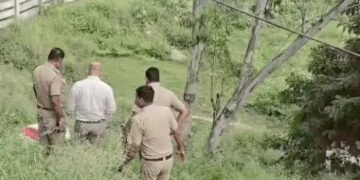 यमुनानगर में कूड़े में फेंका नवजात बच्ची का शव: रेलवे लाइन पर पॉलिथीन में मिला